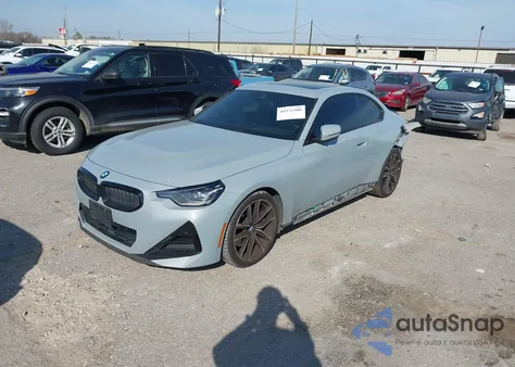 2023 BMW 230 I z USA, uszkodzony, nr VIN 3MW23CM06P8C96120